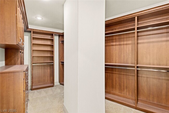 Building Photo - 9101 Alta Dr