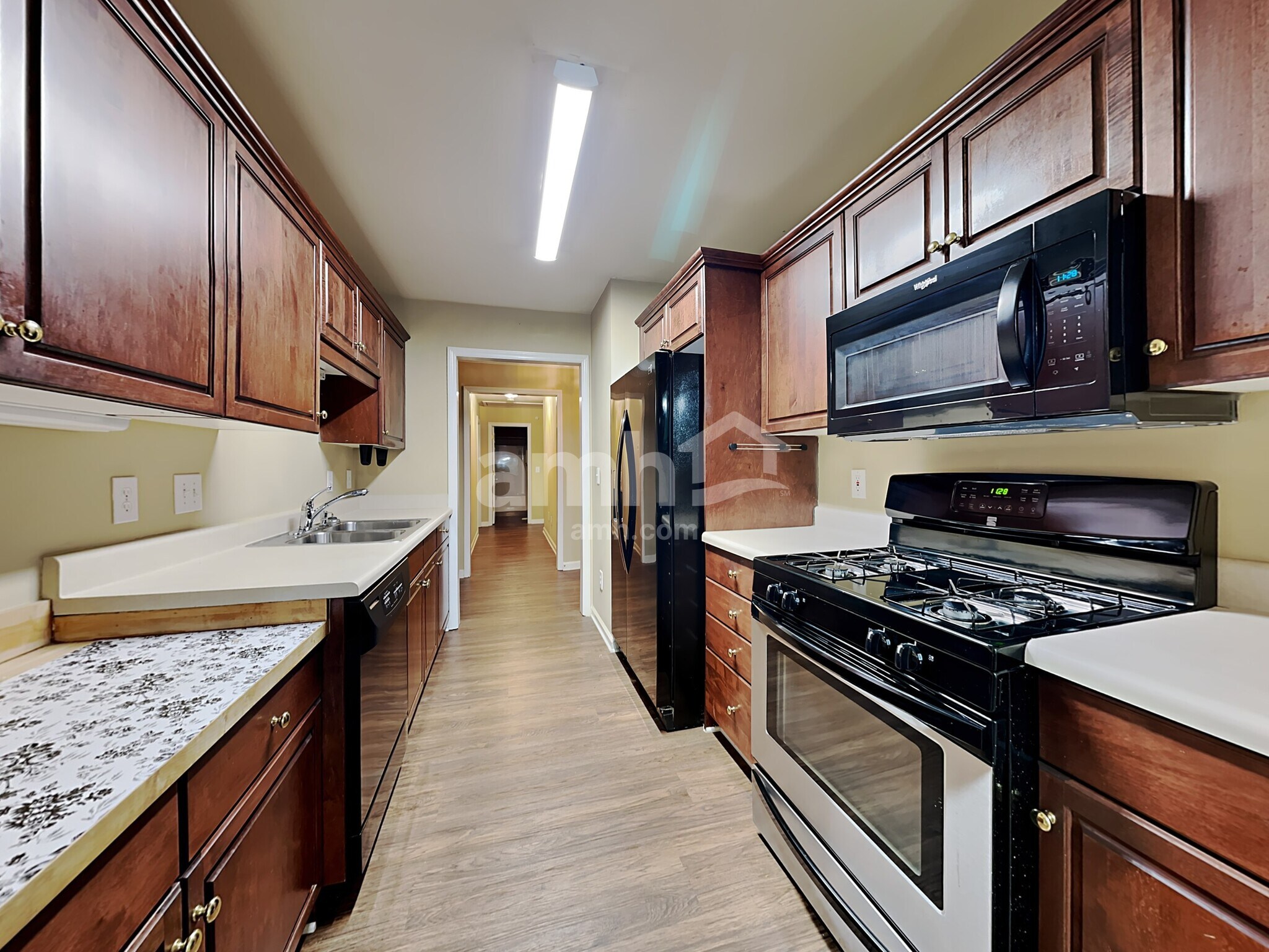 Building Photo - 5502 Garden Lake Dr