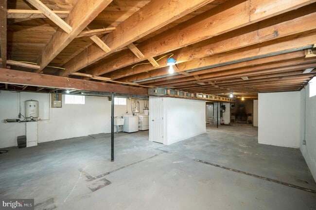 Building Photo - 1008 Garrisonville Rd