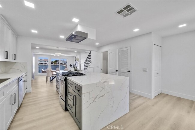 Building Photo - 16123 St Croix Cir