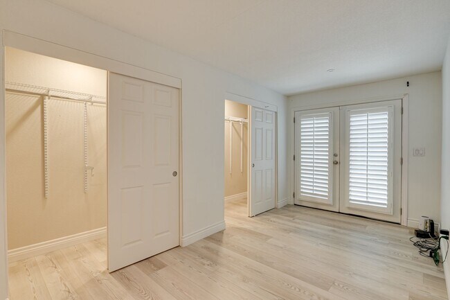 Building Photo - Charming 3-Bedroom Home in Historic John S...