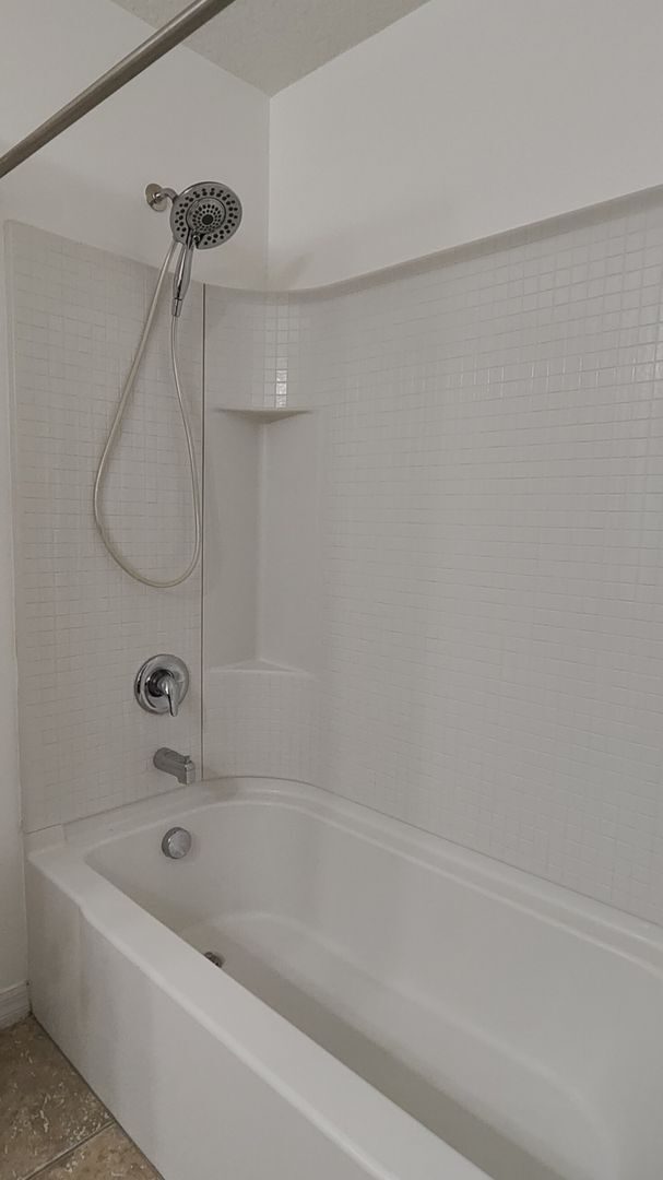 Building Photo - Prime Longwood Living 2-Bed, 2.5-Bath Townhome Near Shops & Dining