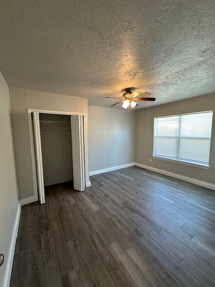 Building Photo - 3605 NW Liberty St