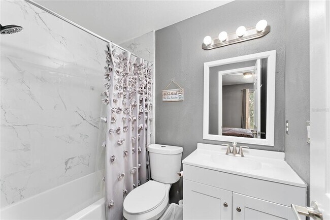 Building Photo - 2304 Fletchers Point Cir