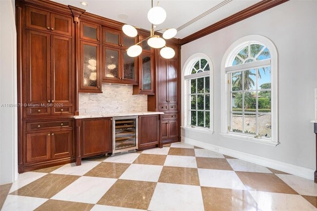 Building Photo - 1331 Bay Terrace