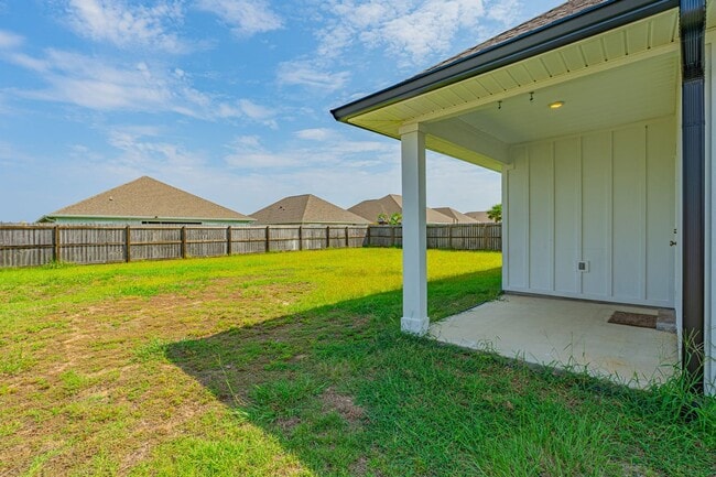 Building Photo - 6178 Jenks Dr