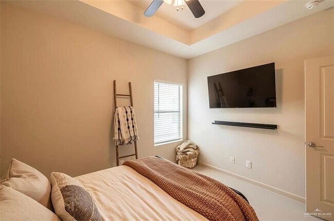 Building Photo - 2808 Sabercat Ave