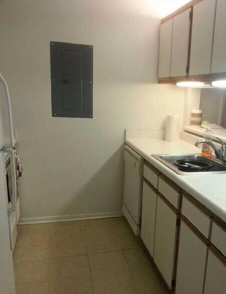 Building Photo - 1341 Crab Orchard Dr