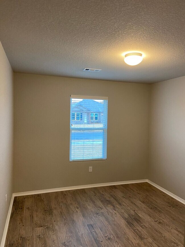 Building Photo - Available Now! | Beautiful 3 Bedroom, 2 Bath Home with Private Backyard in Conway