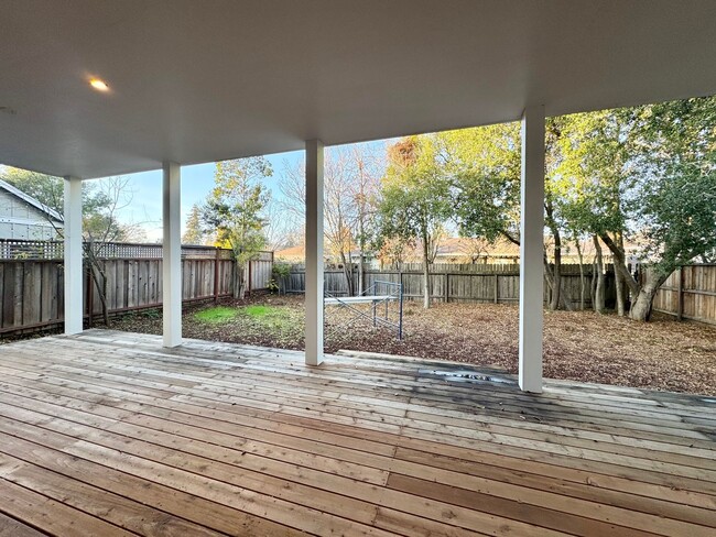 Building Photo - 2023 Built Custom Napa 3 Bedrooms, 3 1/2 B...