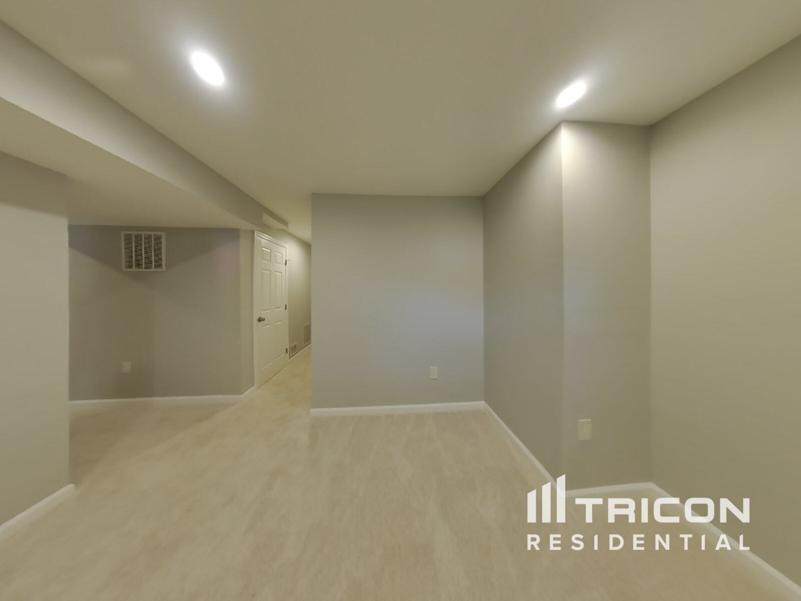 Building Photo - 100 George Thomas Dr