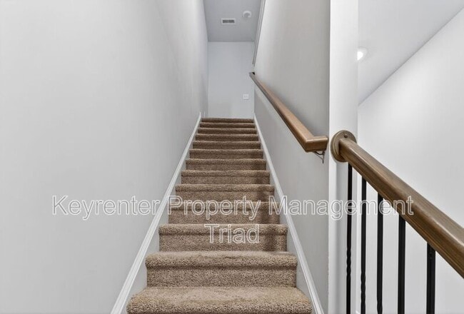 Building Photo - 3705 Nathans Wy