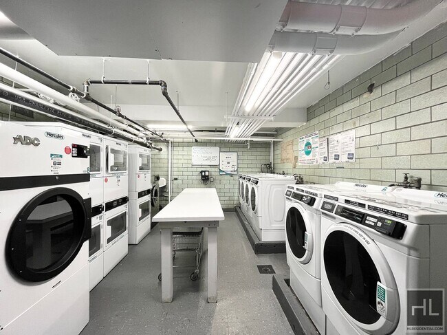 Building Photo - EAST 35 STREET