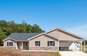 Building Photo - New 4 Bed / 3 bath in Pocahontas Available...