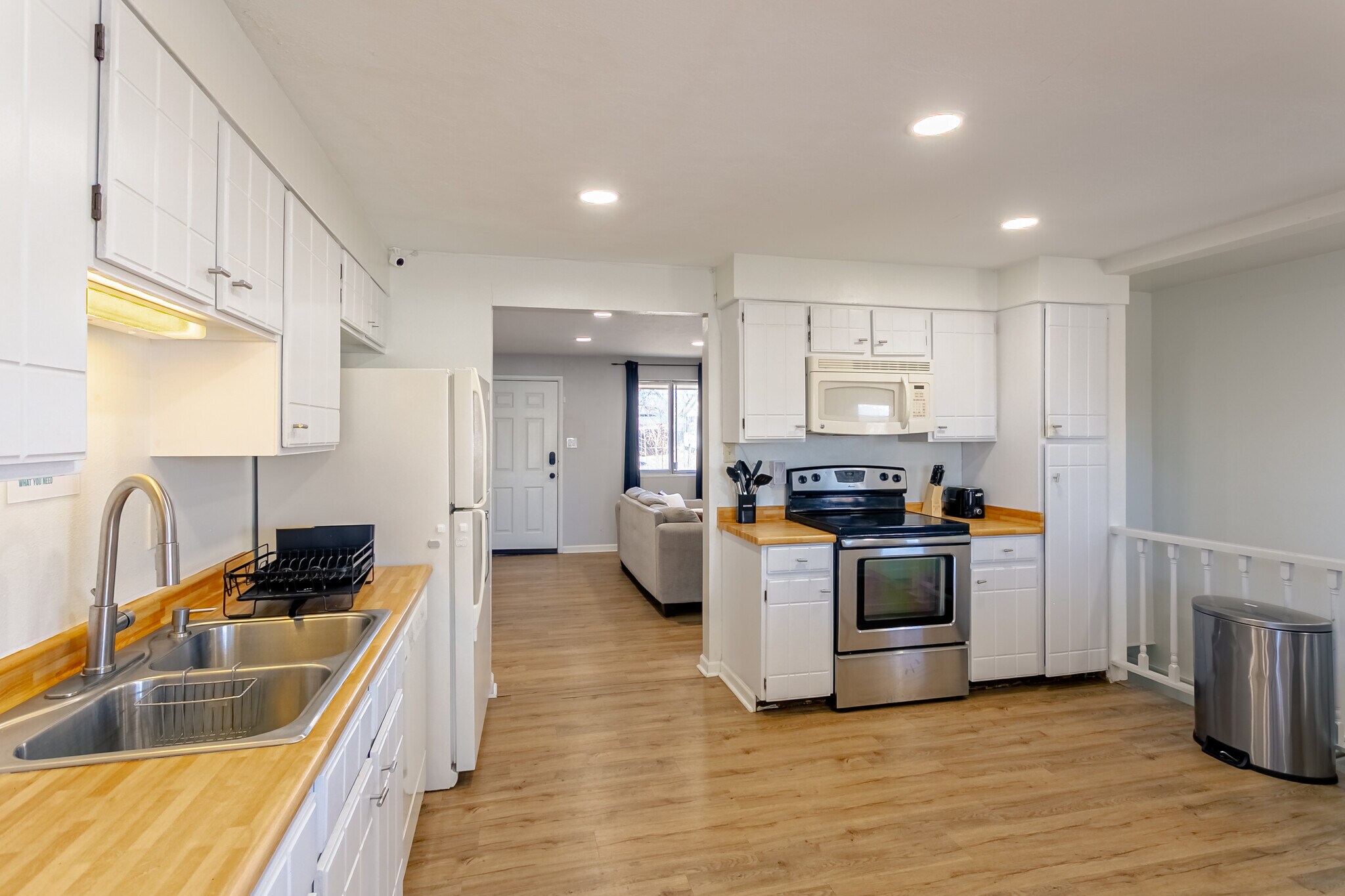 Building Photo - 8490 Benton St