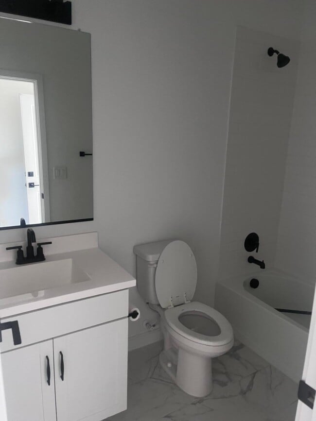 Building Photo - 27425 N 30th Ln