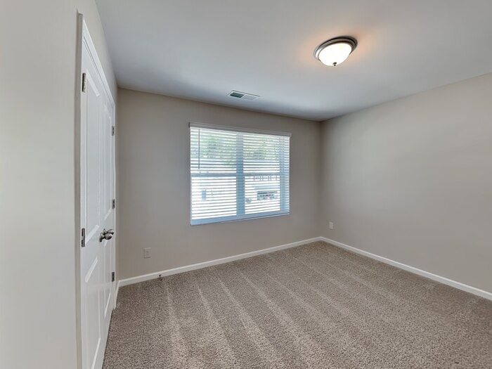 Building Photo - 712 Pointe Andrews Drive