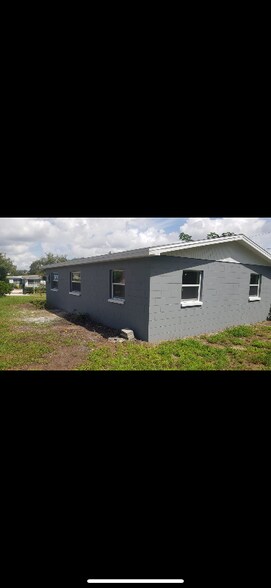 Building Photo - 616 Carver Dr
