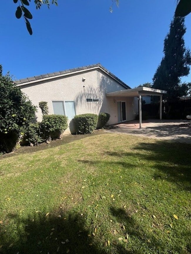 Building Photo - Available Now!