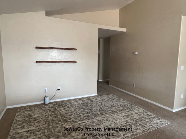 Building Photo - 1121 Little Rabbit Dr