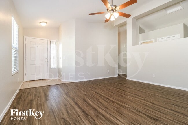Building Photo - 14805 W Redfield Rd