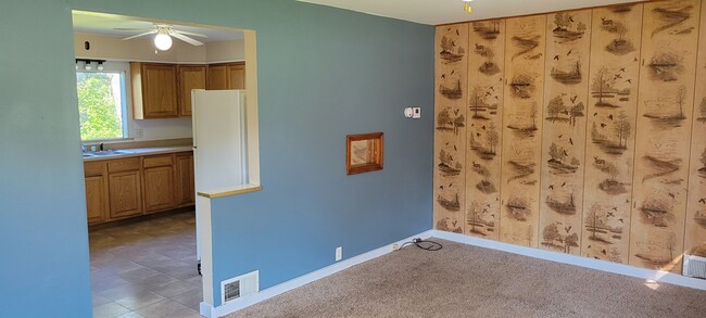 Building Photo - 3 Bed 1 Bath Single Family Home in Wausau
