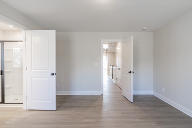 Building Photo - 3642 Trull St