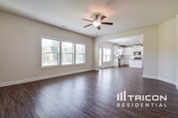 Building Photo - 4182 Bella View Dr