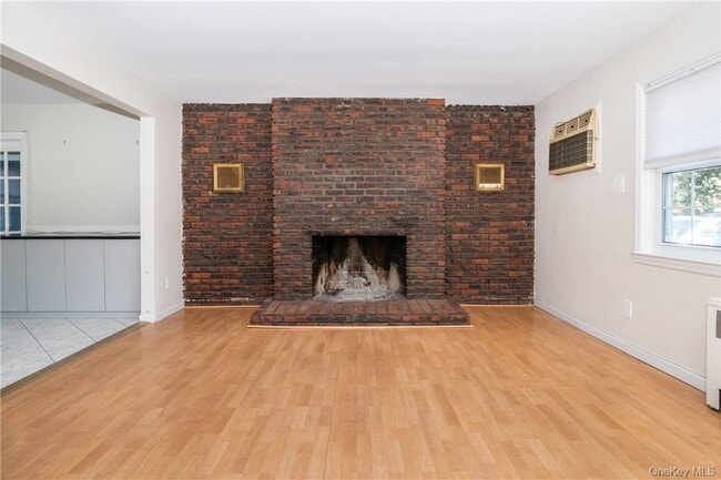 Building Photo - 89 Ridgewood Ave