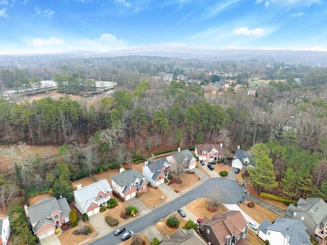 Building Photo - 2309 Wickingham Dr NE