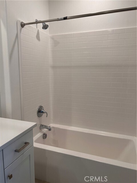 Building Photo - 26909 Pathfinder Ln