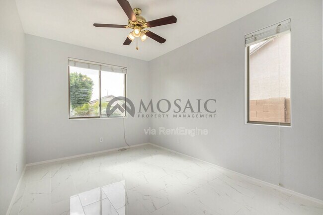 Building Photo - 21292 N 78th Ln