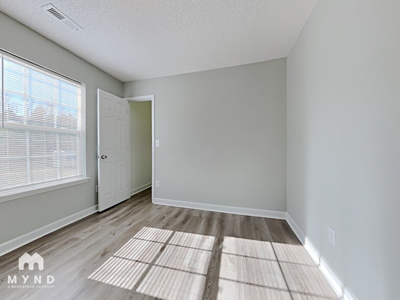 Building Photo - 1450 Mandy Pl Ct