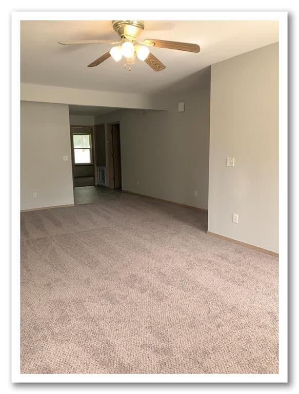 Building Photo - 807 Maple Dr