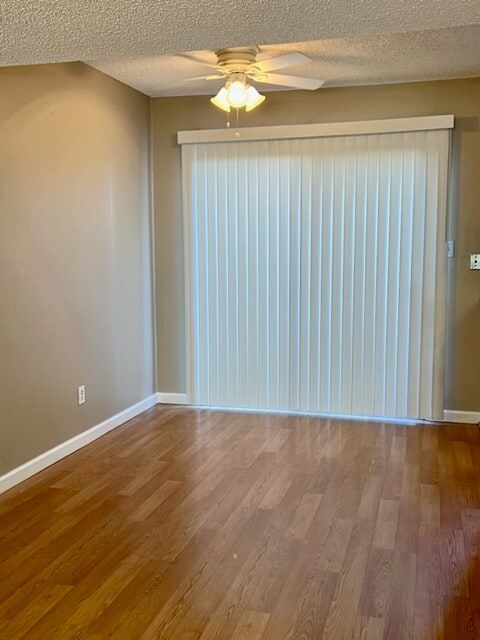 Building Photo - 901 Veterans Dr