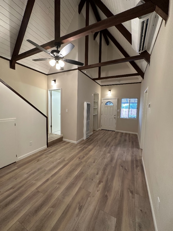 Building Photo - 1375 Columbia St