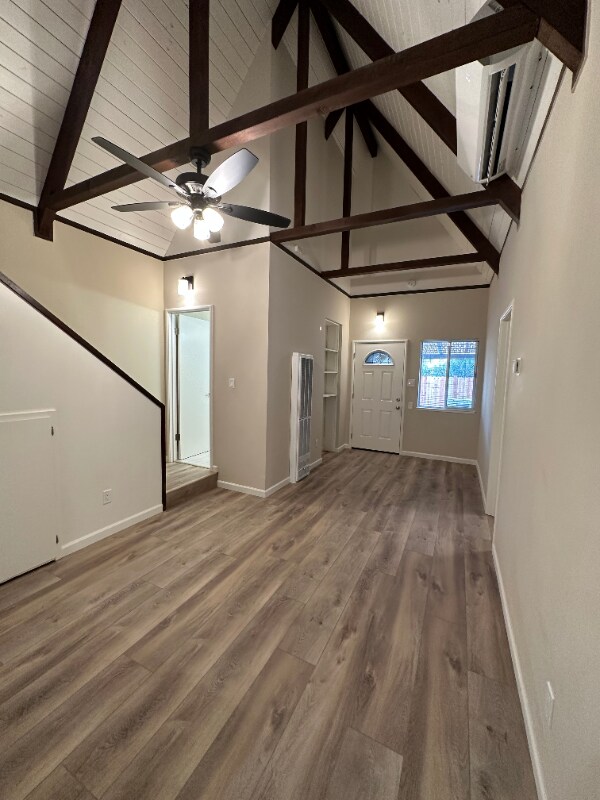 Building Photo - 1375 Columbia St