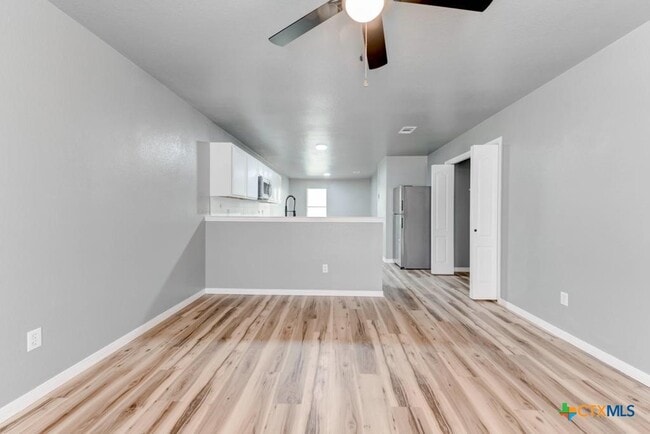 Building Photo - 2321 Terrace Dr
