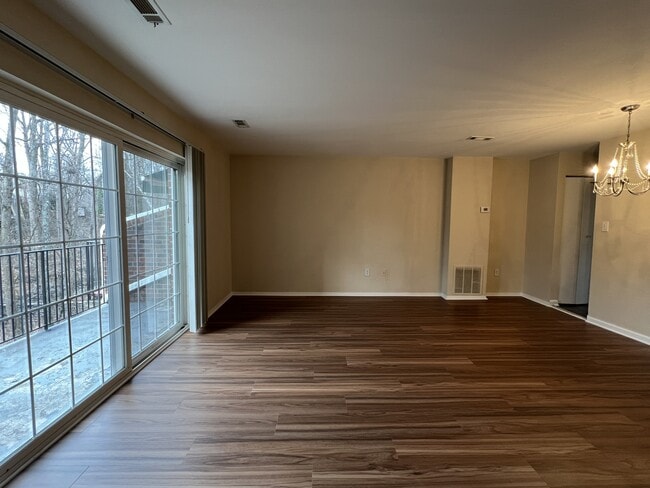 Building Photo - 3726 Ferrara Dr