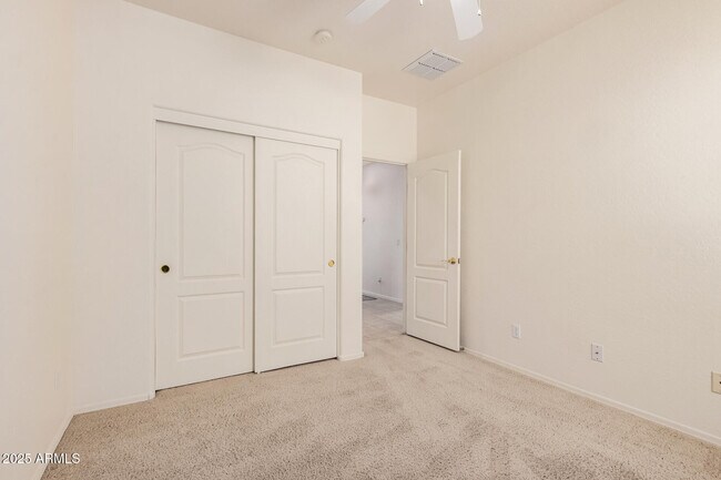 Building Photo - 298 E Diamond Trail