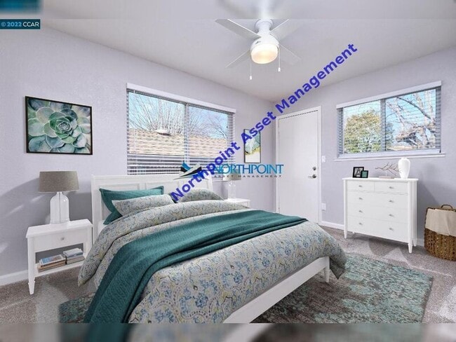 Building Photo - 307 Livoti Ave