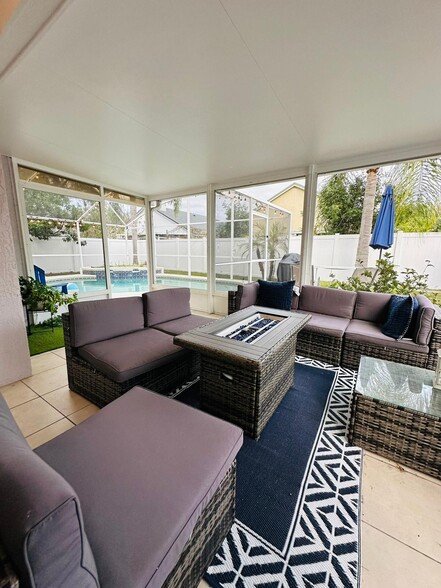 Building Photo - 12627 Earnest Ave