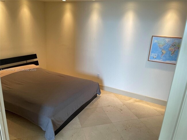 Building Photo - 6365 Collins Ave