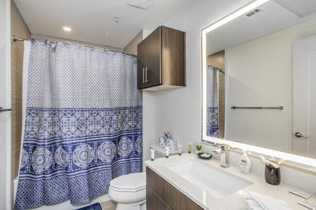 Building Photo - 6734 Main St