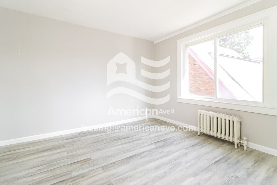 Building Photo - 16565 Kentfield St