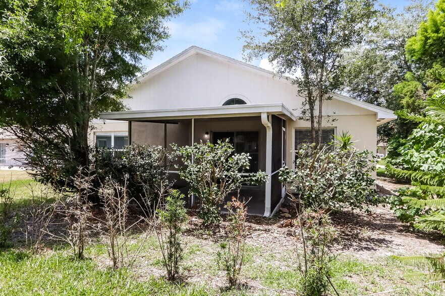 Building Photo - 1846 Twisting Ln