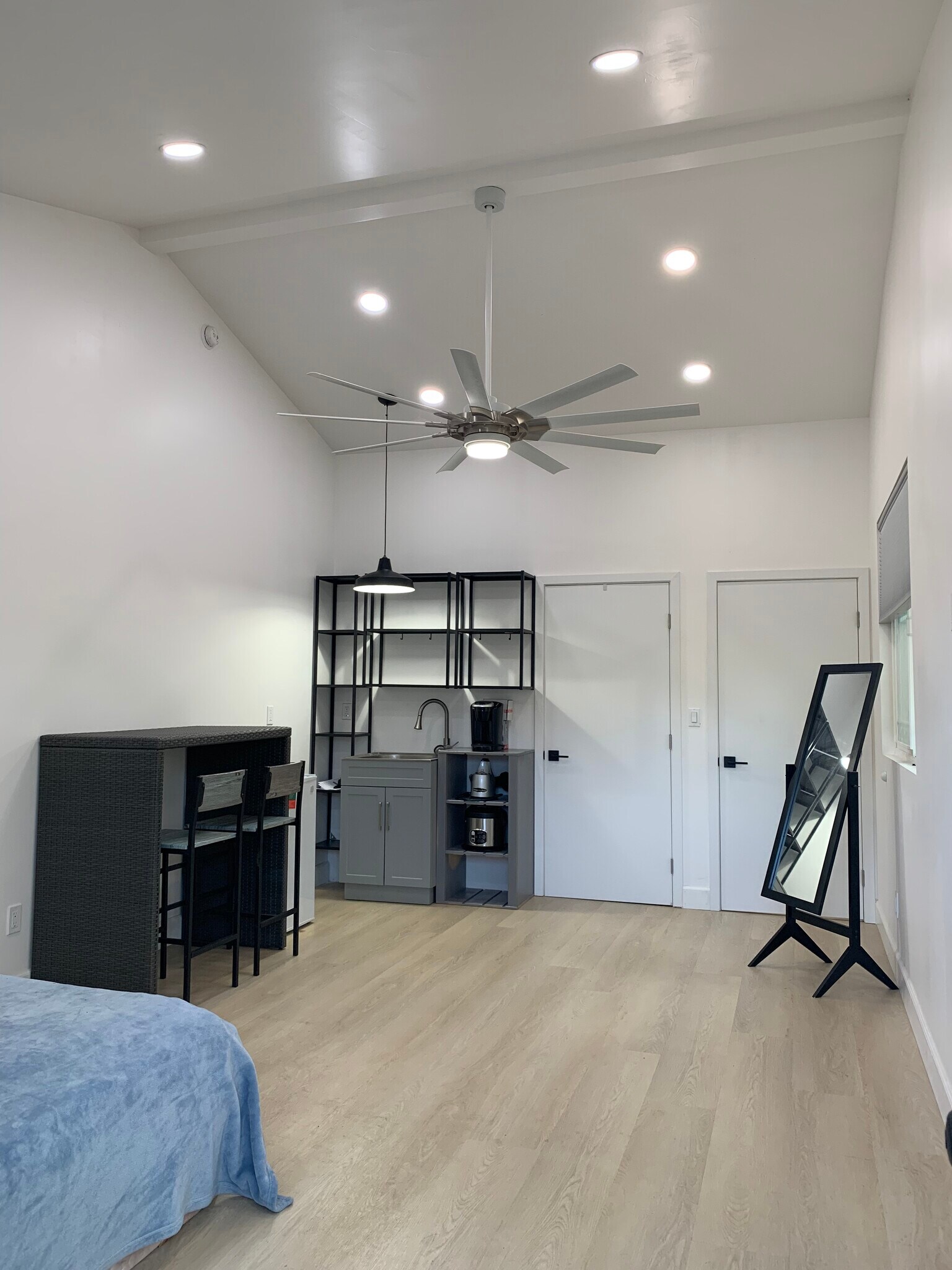 Building Photo - 17351 Bullock St