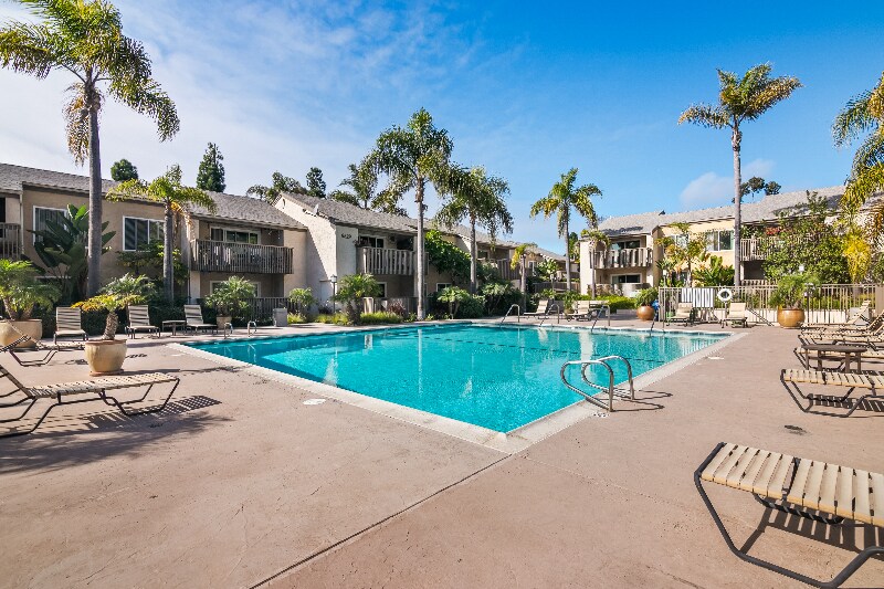 Building Photo - 8503 Villa La Jolla Dr