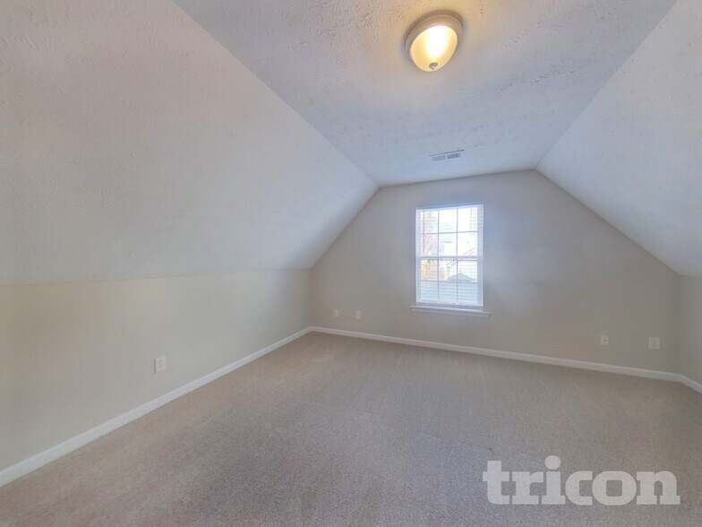 Building Photo - 114 Prescott Ct