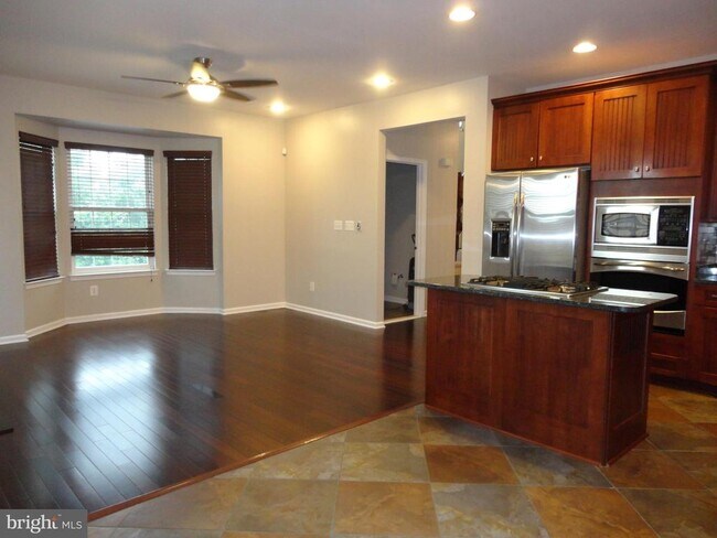 Building Photo - 25625 Anthem Terrace